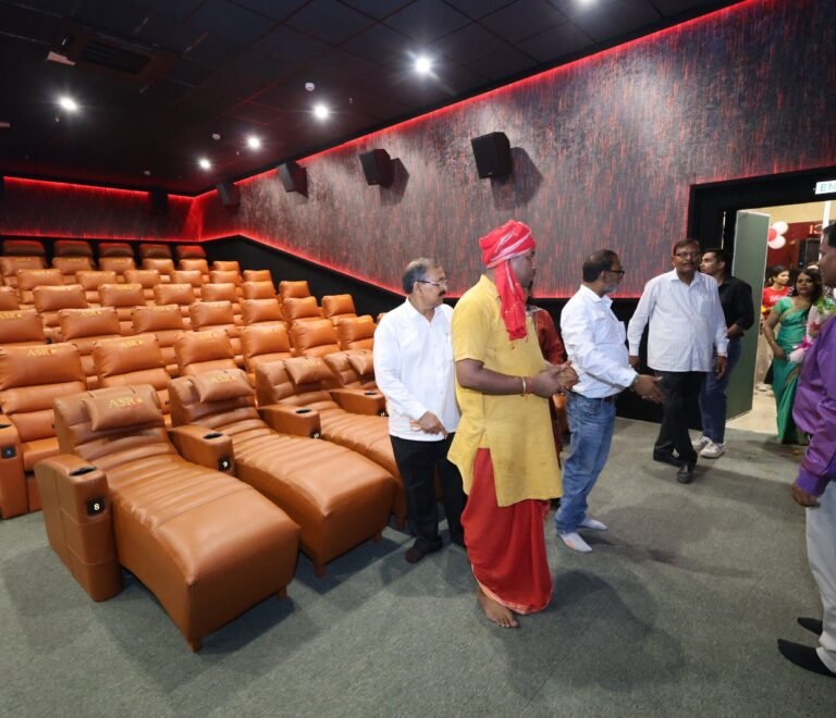 WhatsApp Image 2025-04-23 at 12.22.03_b09d8f6e